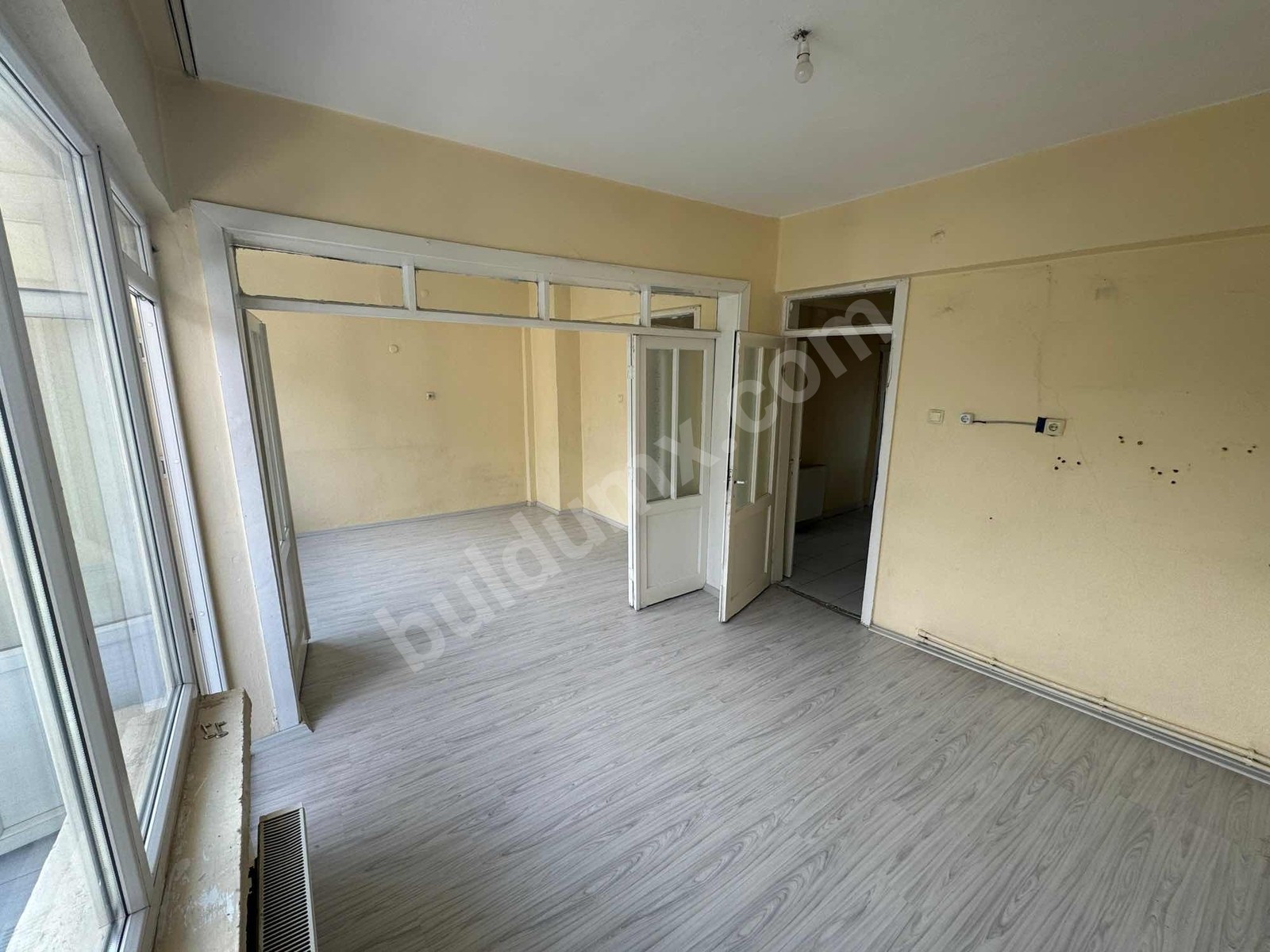 ÜÇGEN PARK KARŞISINDA 2+1 DOĞALGAZLI KİRALIK DAİRE - Fotoğraf 7