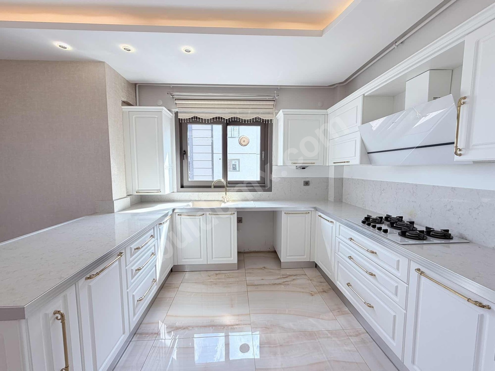ENES IŞIK 'tan YAKINCA DA EŞSİZ 4+1 LÜKS DAİRE - Fotoğraf 9