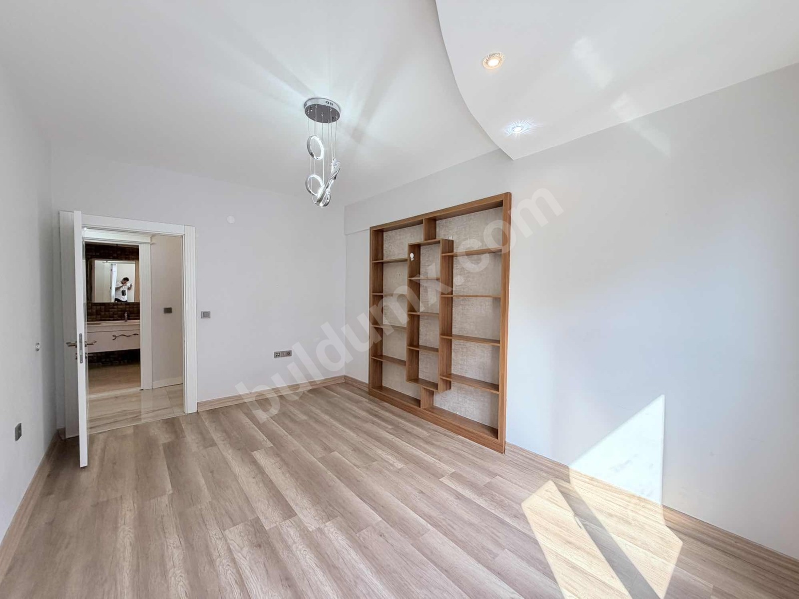 ENES IŞIK 'tan YAKINCA DA EŞSİZ 4+1 LÜKS DAİRE - Fotoğraf 4