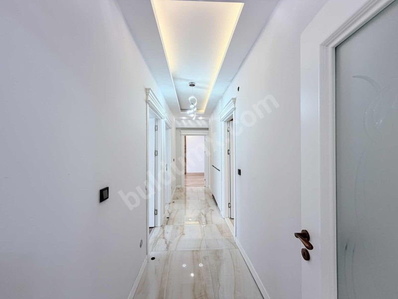 ENES IŞIK 'tan YAKINCA DA EŞSİZ 4+1 LÜKS DAİRE