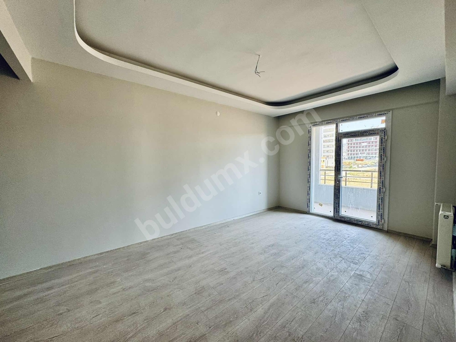 ENES IŞIK 'tan YAKINCA DA 3+1 DÜKKAN ÜSTÜ DELUXE DAİRE - Fotoğraf 8