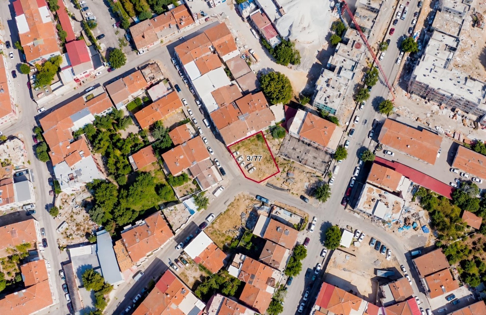 CEVHERİZADEDE MERKEZİ KONUM | 3 ADA 77 PARSEL | 1/4 ARSA PAYI - Fotoğraf 1