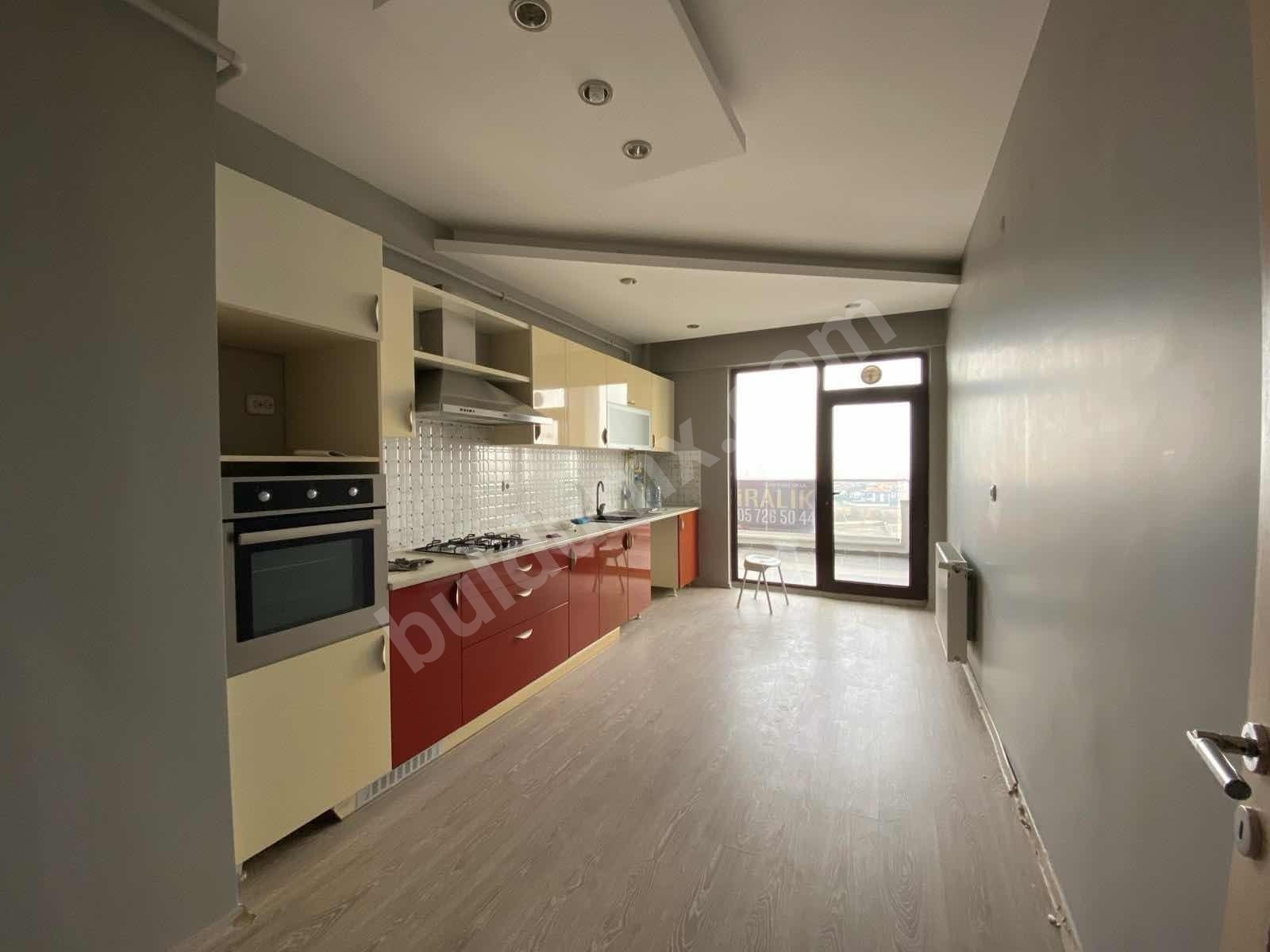 ENES IŞIK'TAN YAKINCA MANAS EVLERİNDE 3+1 FIRSAT DAİRE - Fotoğraf 6