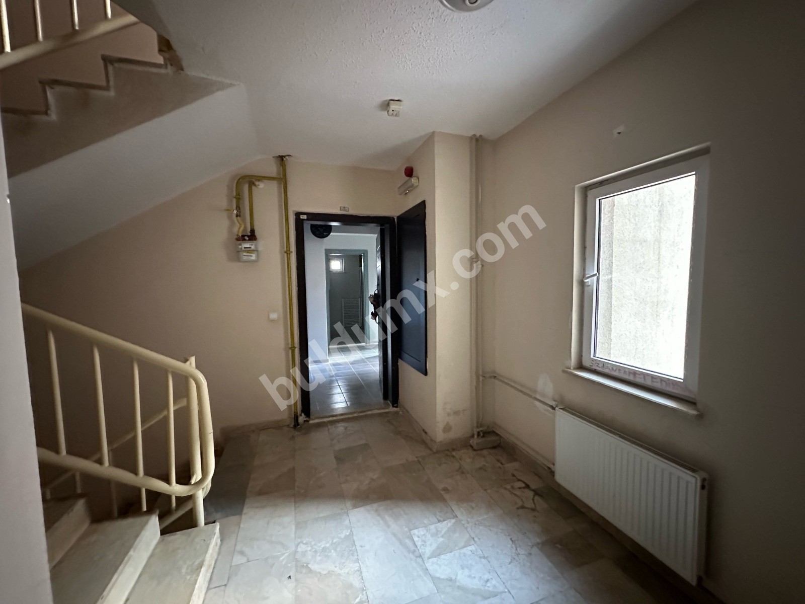BEYDAĞI TOKŞDE KİRALIK ARA KAT DAİRE - Fotoğraf 5