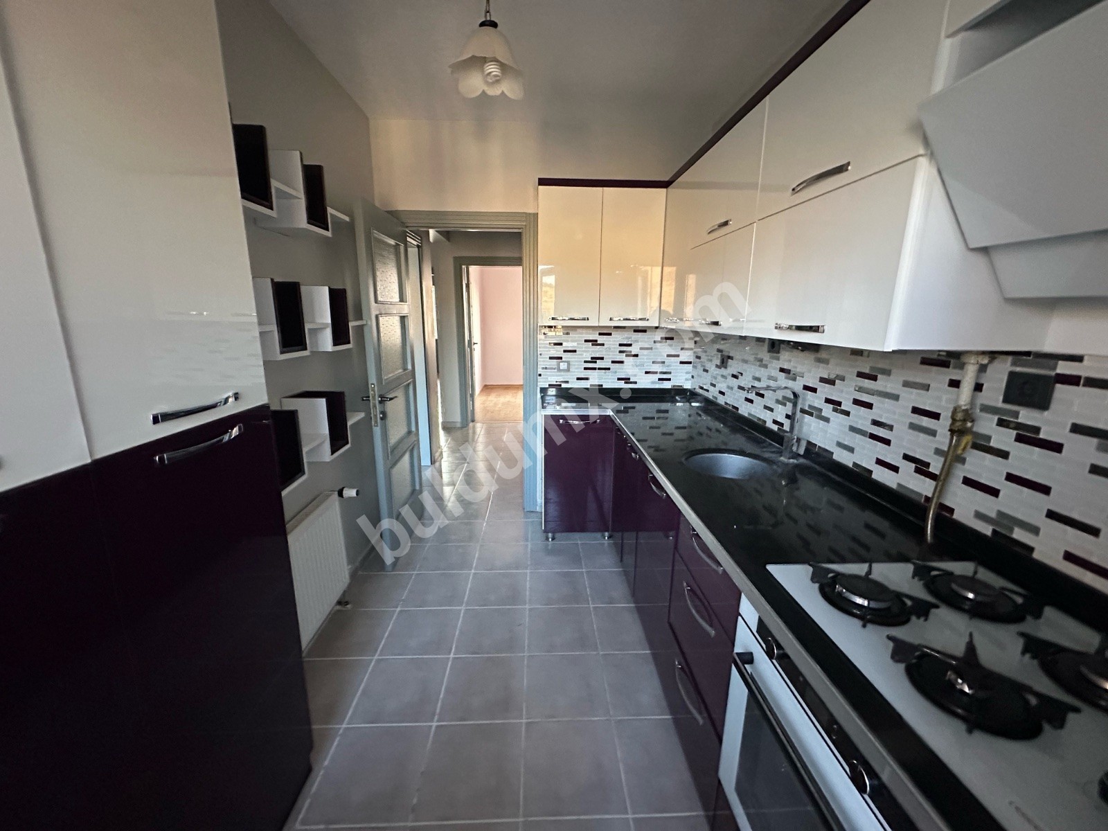 BEYDAĞI TOKŞDE KİRALIK ARA KAT DAİRE - Fotoğraf 1