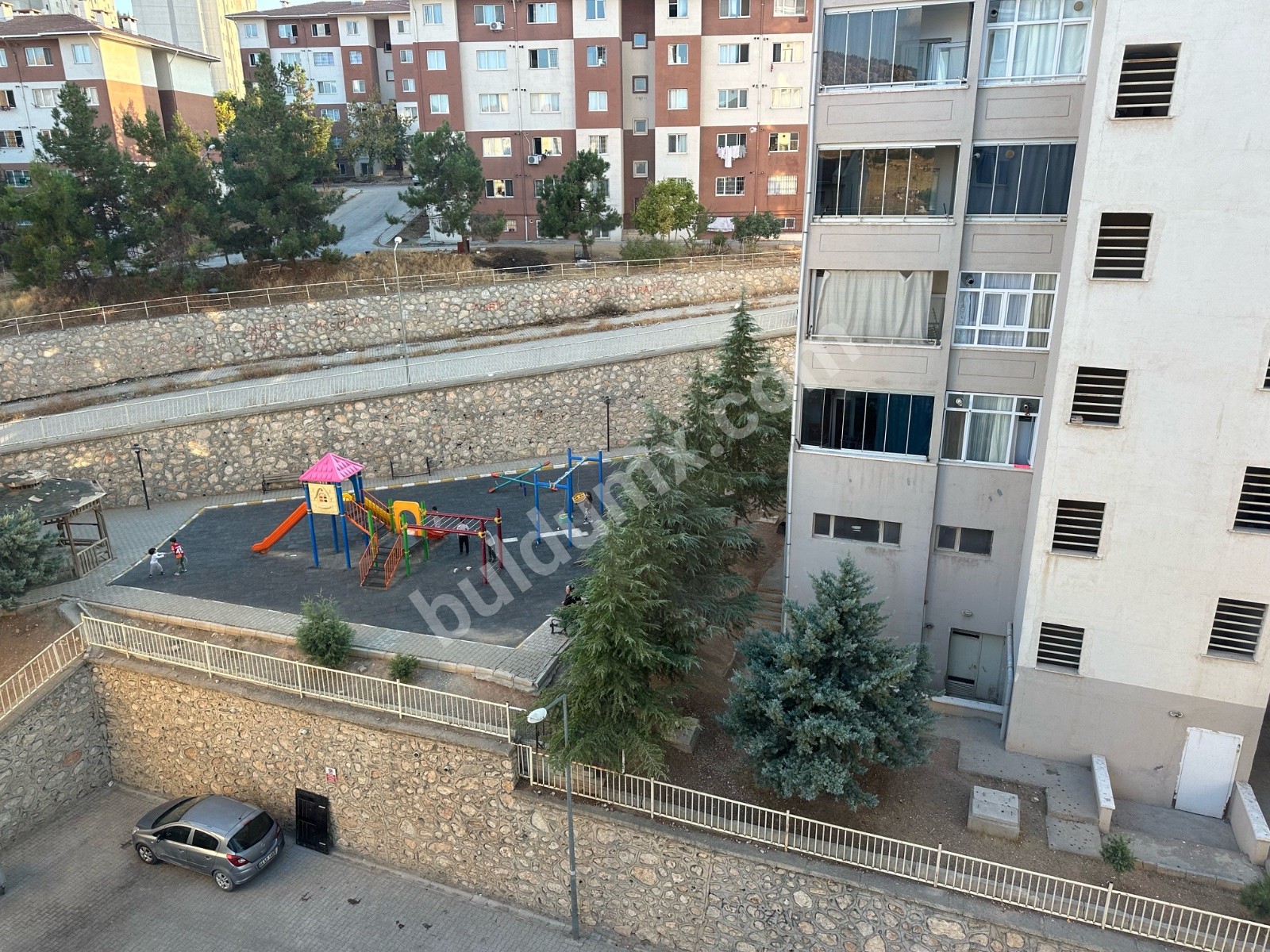 BEYDAĞI TOKŞDE KİRALIK ARA KAT DAİRE - Fotoğraf 10