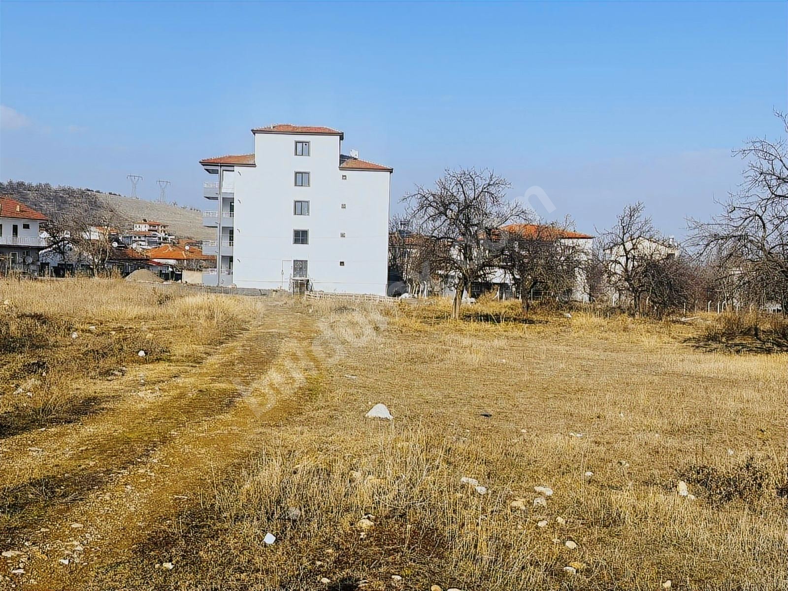 BEREKET'TEN H.ÇİFTLİGİNDE 1,150m² ACİL SATILIK KUPON ARSA - Fotoğraf 11