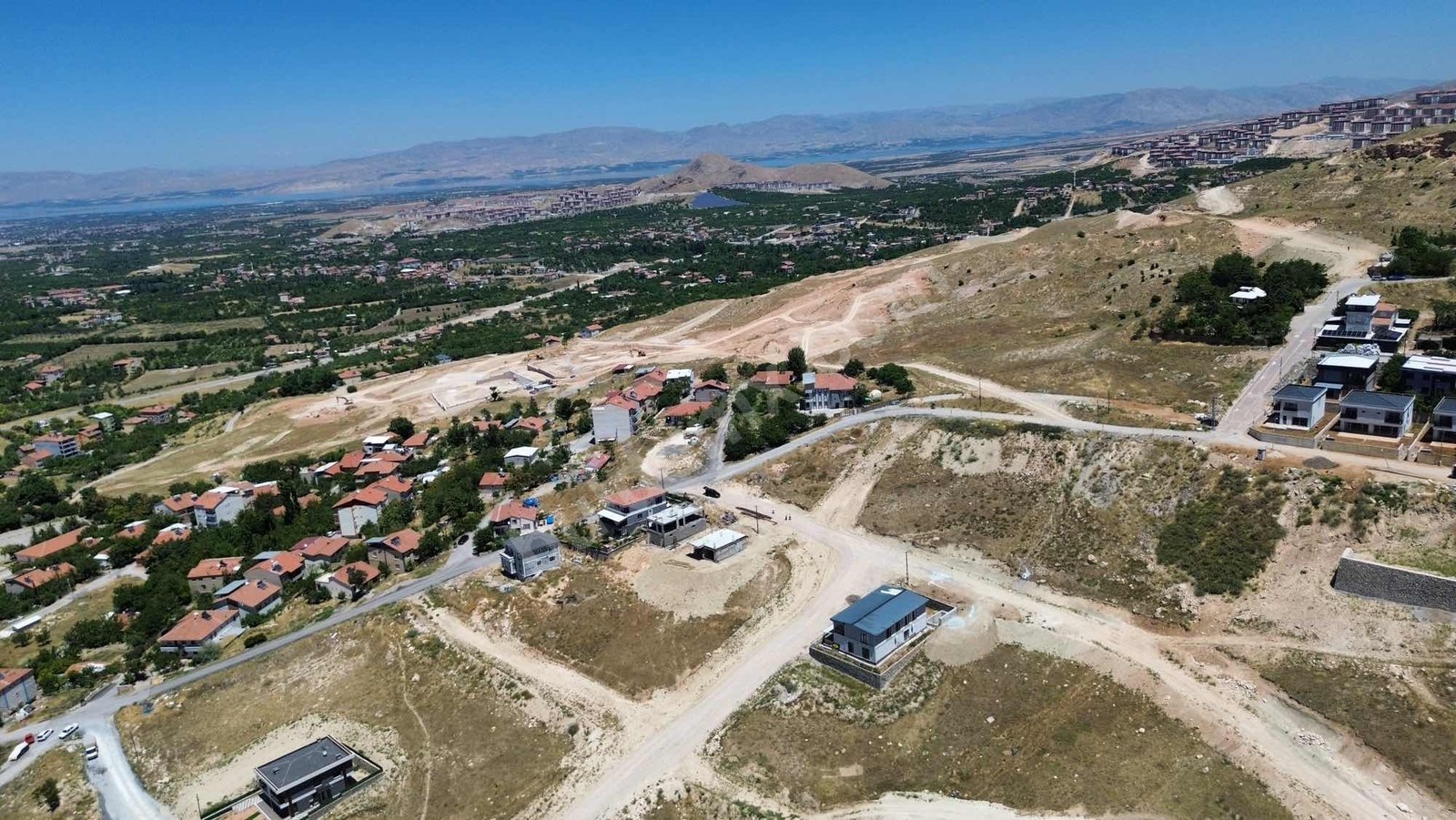 BEREKET'TEN YILDIZTEPE'DE 468 m² VİLLA İMARLI ARSA - Fotoğraf 10