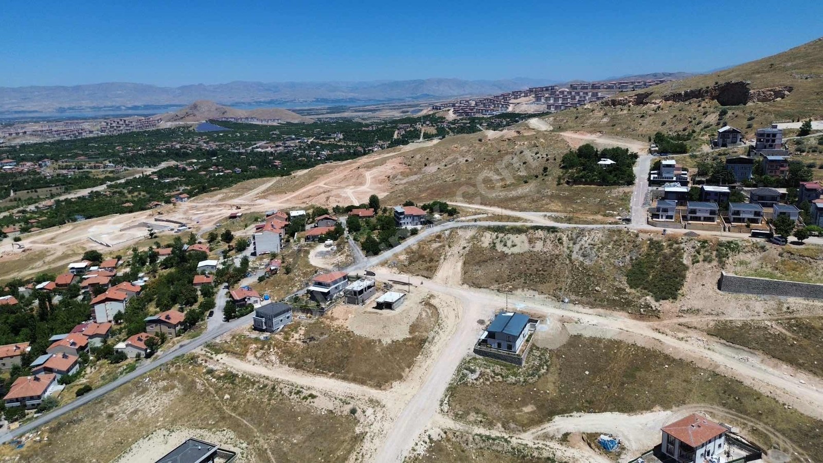BEREKET'TEN YILDIZTEPE'DE 468 m² VİLLA İMARLI ARSA - Fotoğraf 7