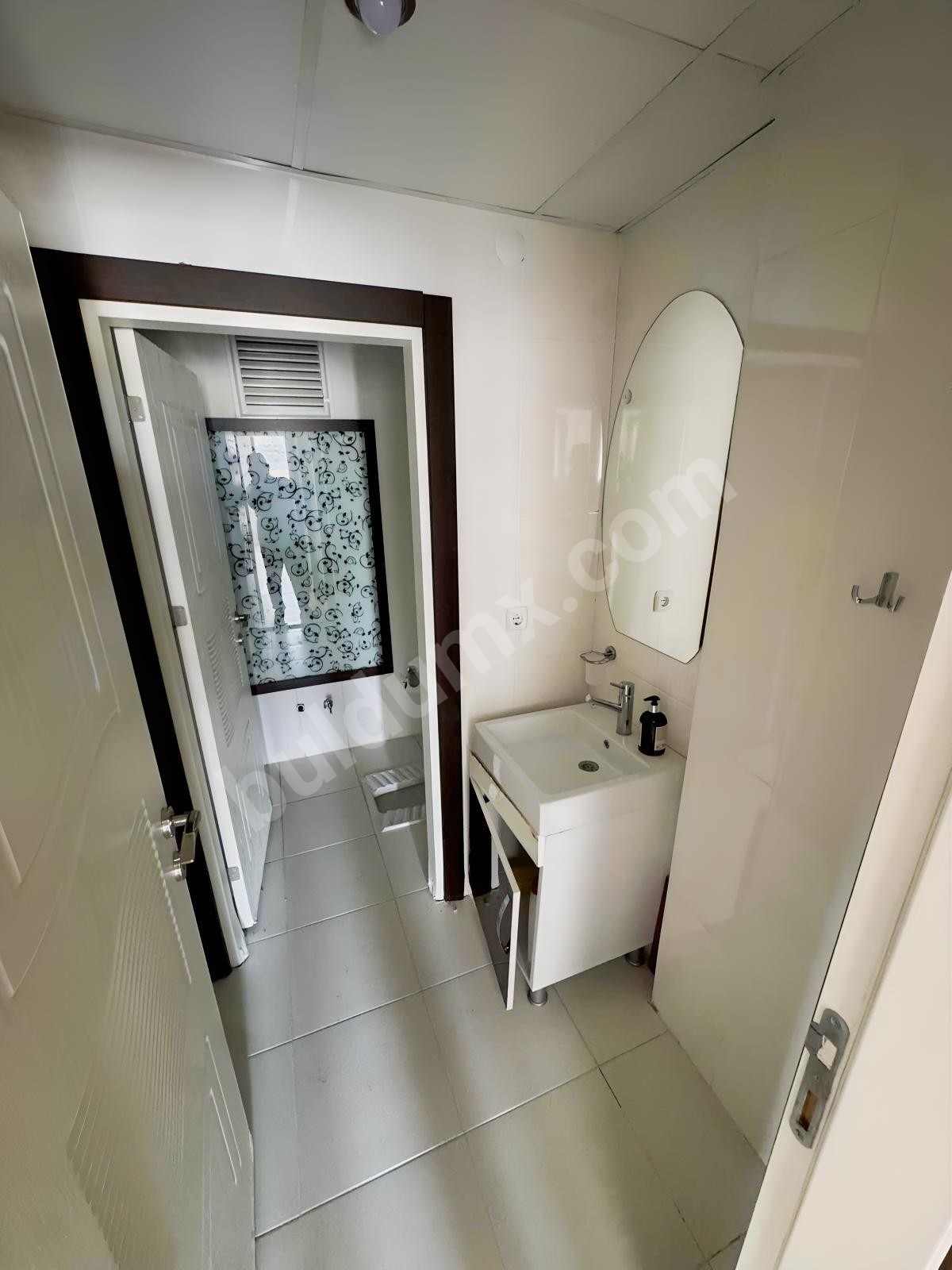 GENÇ GİRİŞİMDEN BABÜR SİTESİNDEN KİRALIK 2+1 DAİRE - Fotoğraf 4