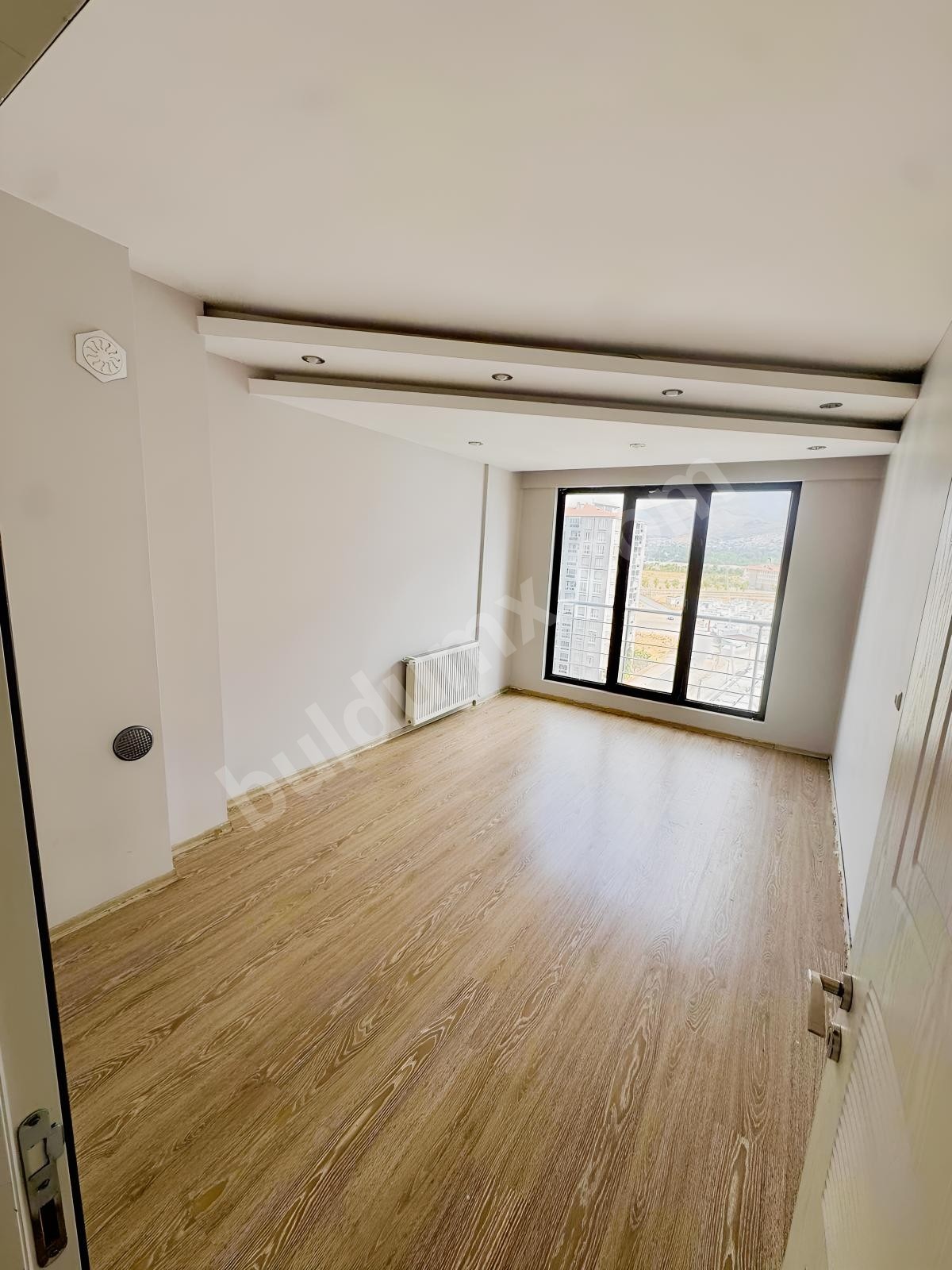 GENÇ GİRİŞİMDEN BABÜR SİTESİNDEN KİRALIK 2+1 DAİRE - Fotoğraf 2