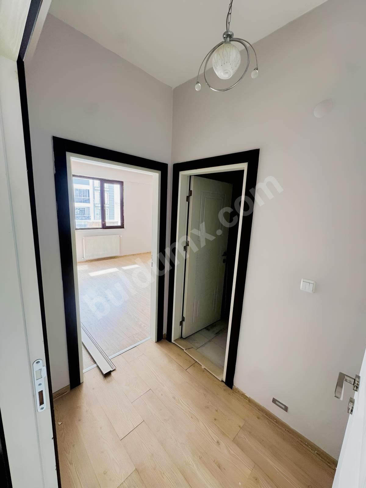 GENÇ GİRİŞİMDEN BABÜR SİTESİNDEN KİRALIK 2+1 DAİRE - Fotoğraf 8