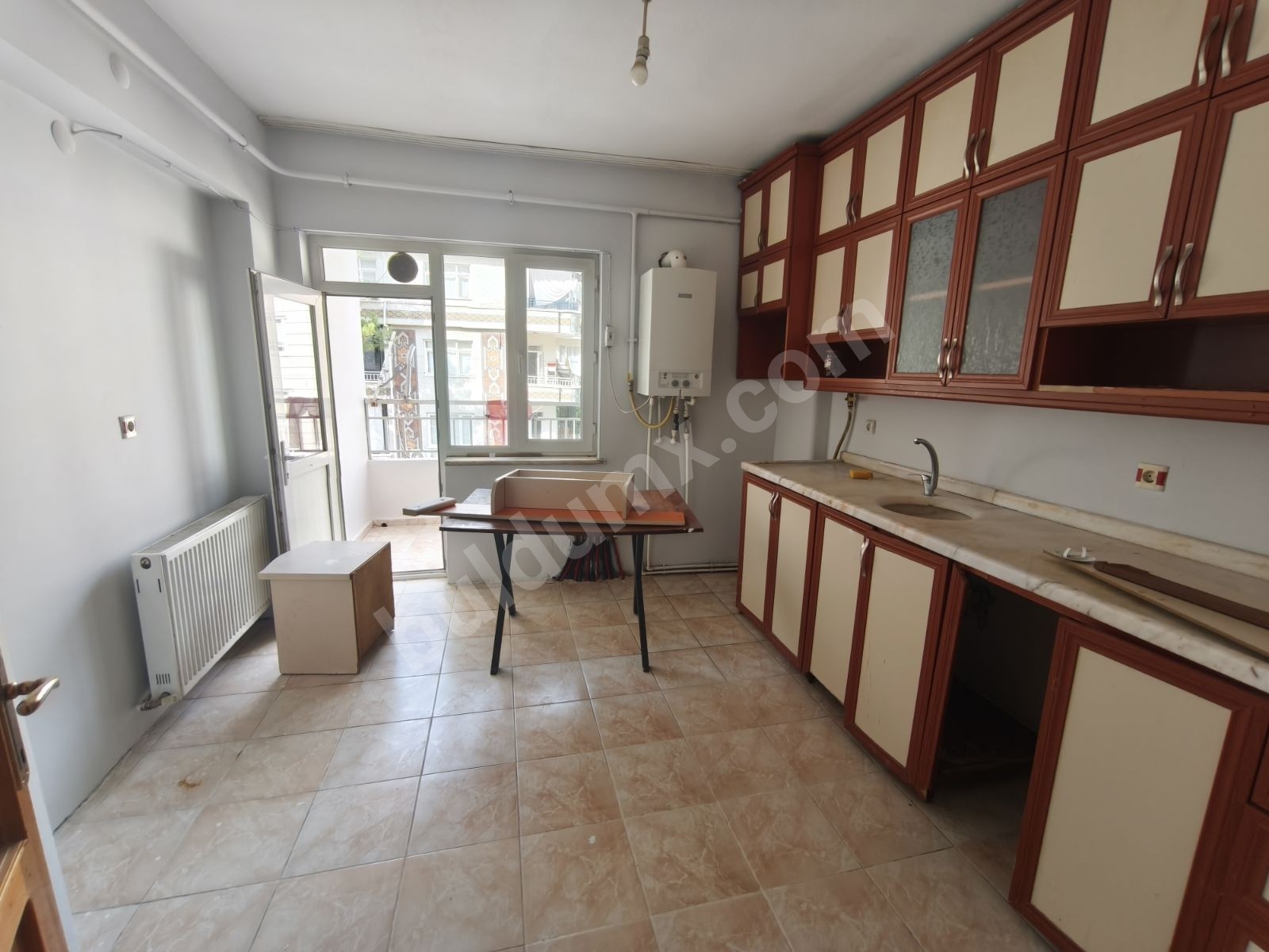GENÇ GİRİŞİMDEN FIRAT MAHALLESİNDE KİRALIK 3+1 DAİRE - Fotoğraf 10