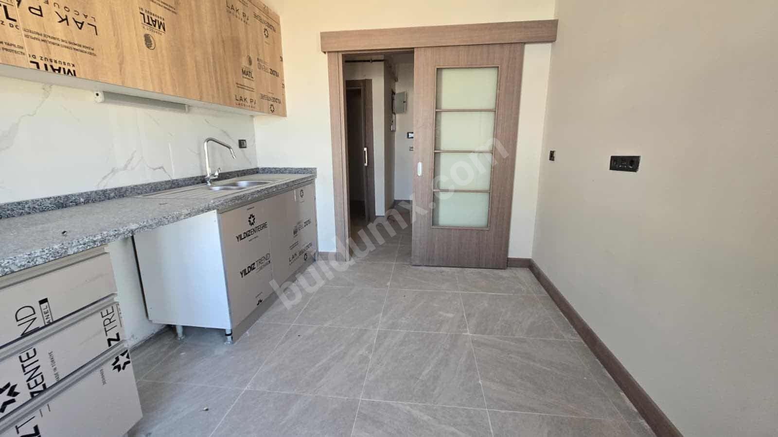 İKİZCE 2.BÖLGE 5.ETAPTA ACİL SATILIK ARA KAT DAİRE - Fotoğraf 9