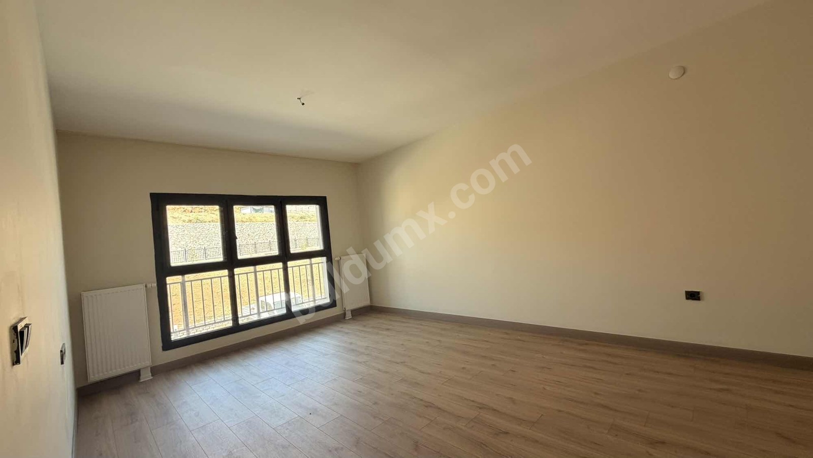 İKİZCE 2.BÖLGE 2.ETAPTA ANKASTRELİ 3+1 KİRALIK DAİRE - Fotoğraf 8