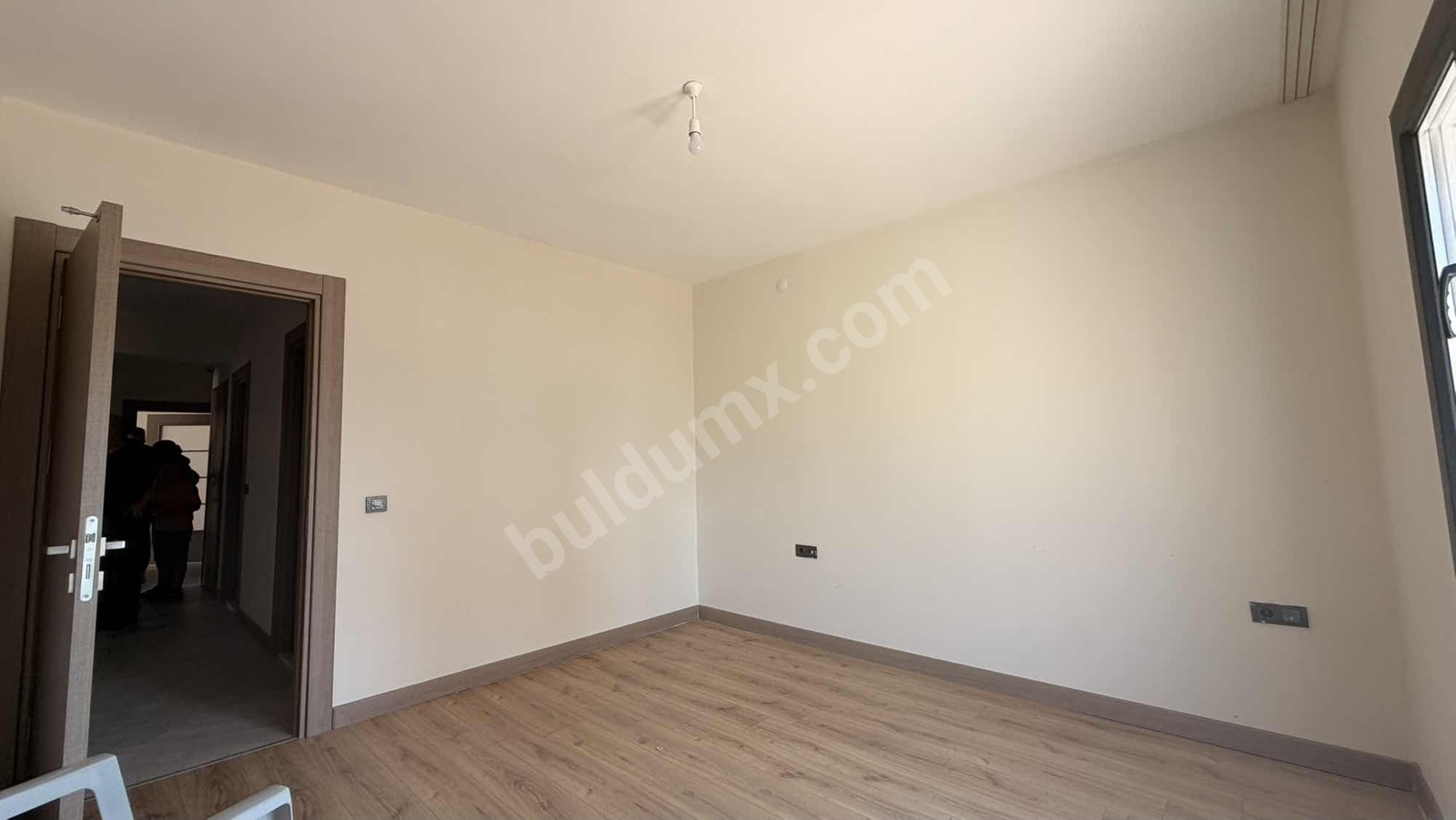 İKİZCE 2.BÖLGE 2.ETAPTA ANKASTRELİ 3+1 KİRALIK DAİRE - Fotoğraf 6