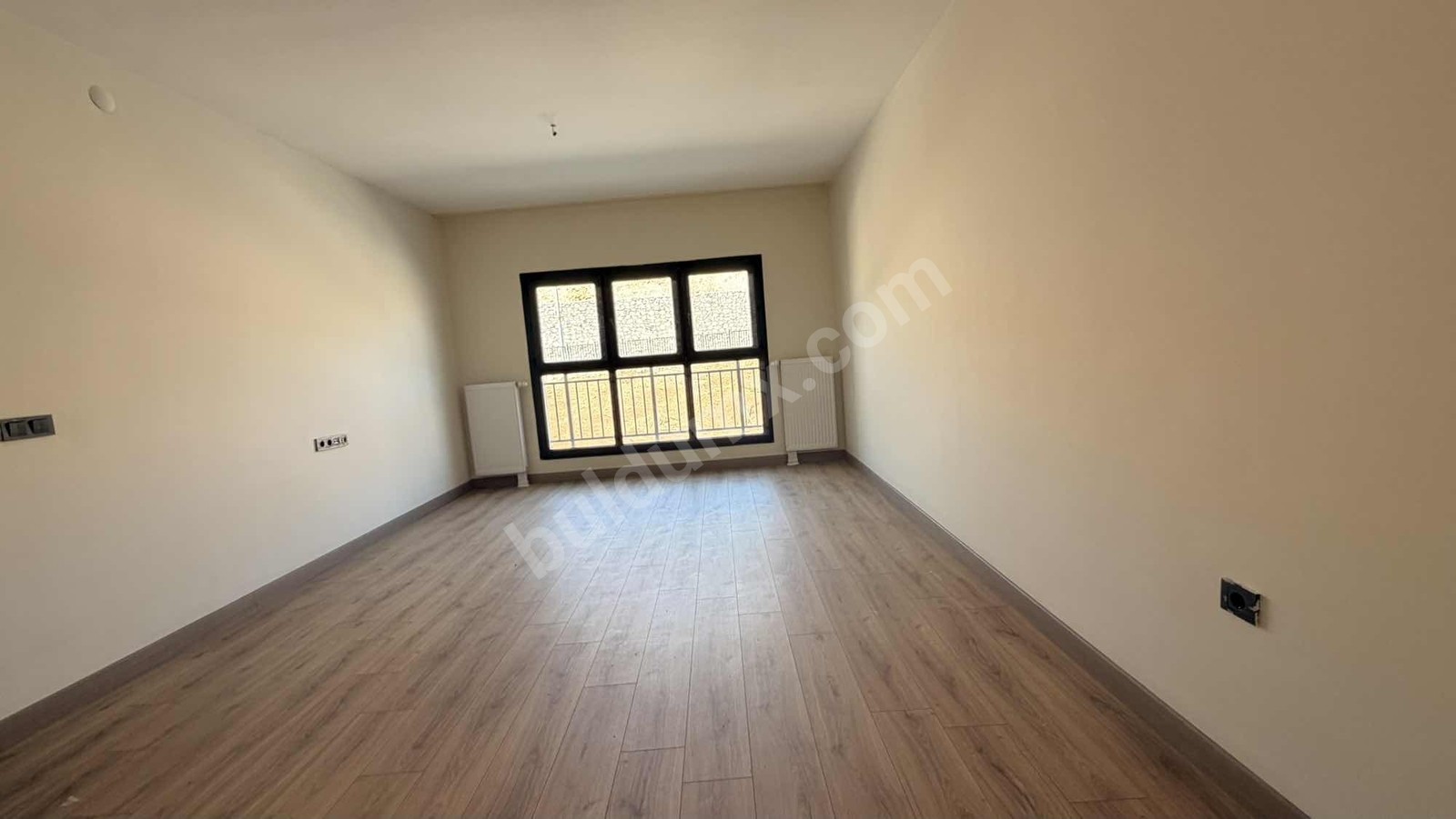 İKİZCE 2.BÖLGE 2.ETAPTA ANKASTRELİ 3+1 KİRALIK DAİRE - Fotoğraf 3