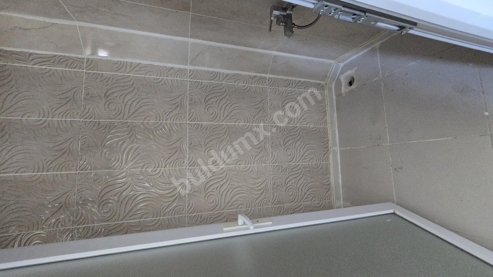 AŞAĞI ÇÖŞNÜKT'TE KİRALIK 4+1 DAİRE - Fotoğraf 5