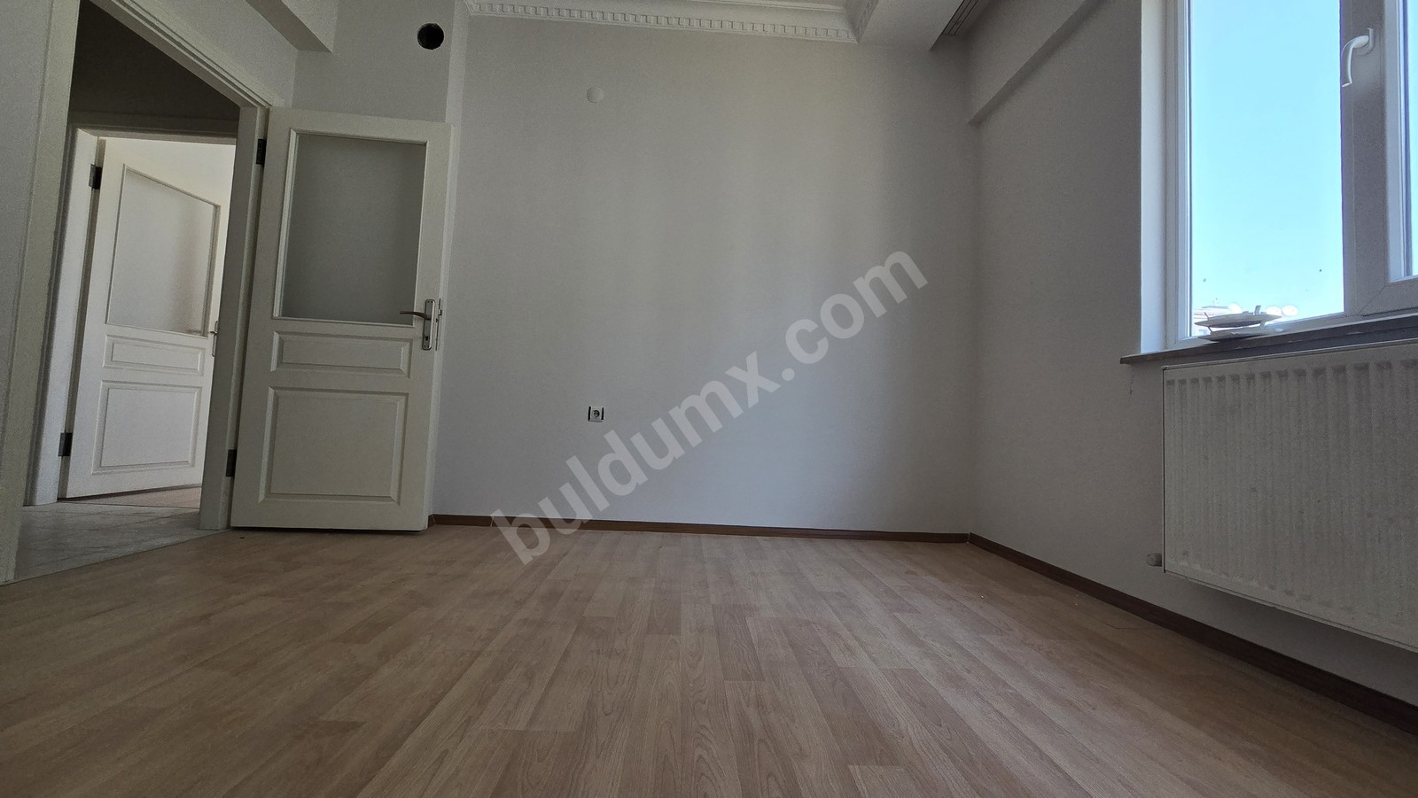 GENÇ GİRİŞİM'DEN HASANBEY ANA CADDE SATILIK DAİRE - Fotoğraf 4