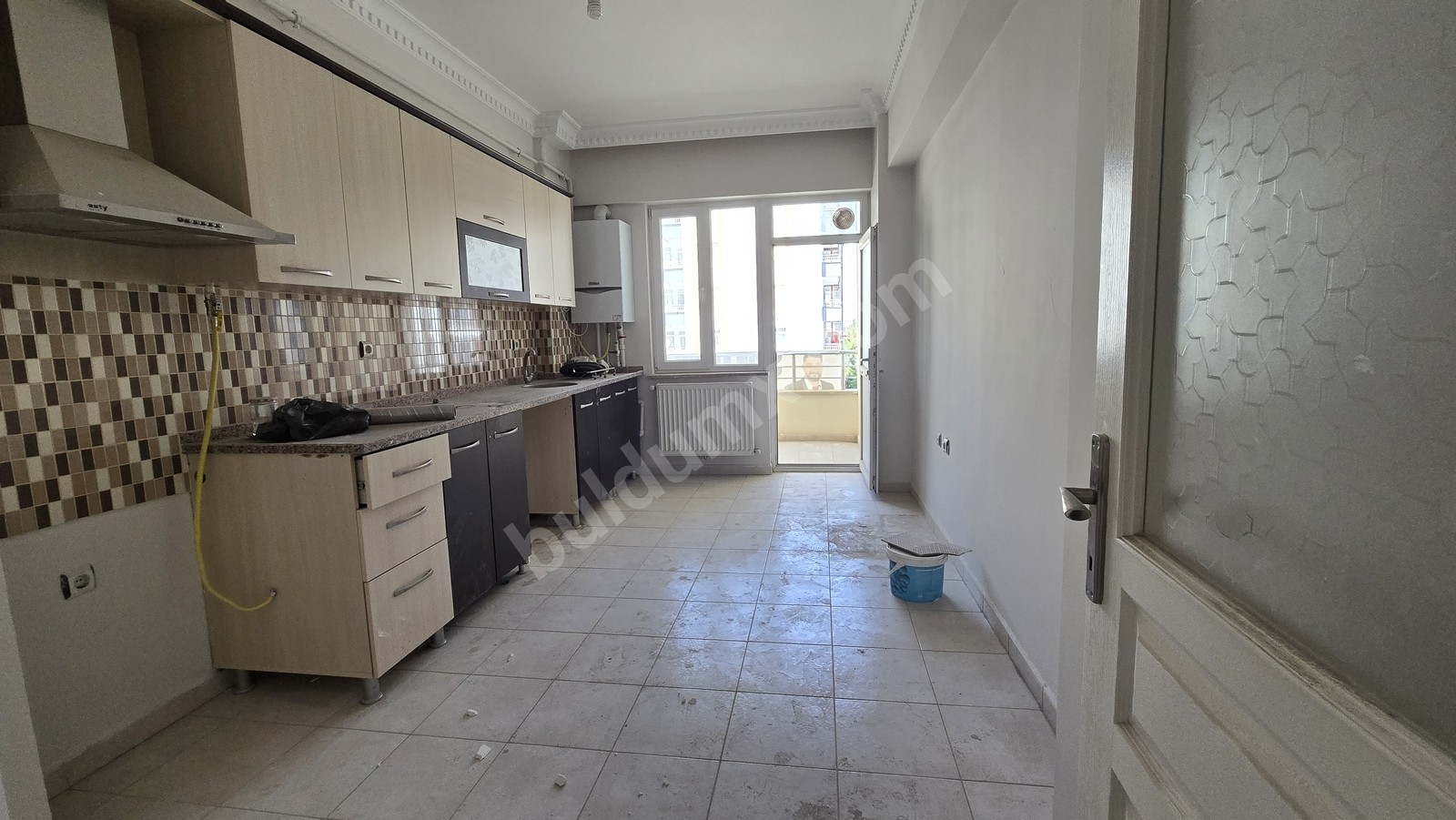 GENÇ GİRİŞİM'DEN HASANBEY ANA CADDE SATILIK DAİRE - Fotoğraf 10