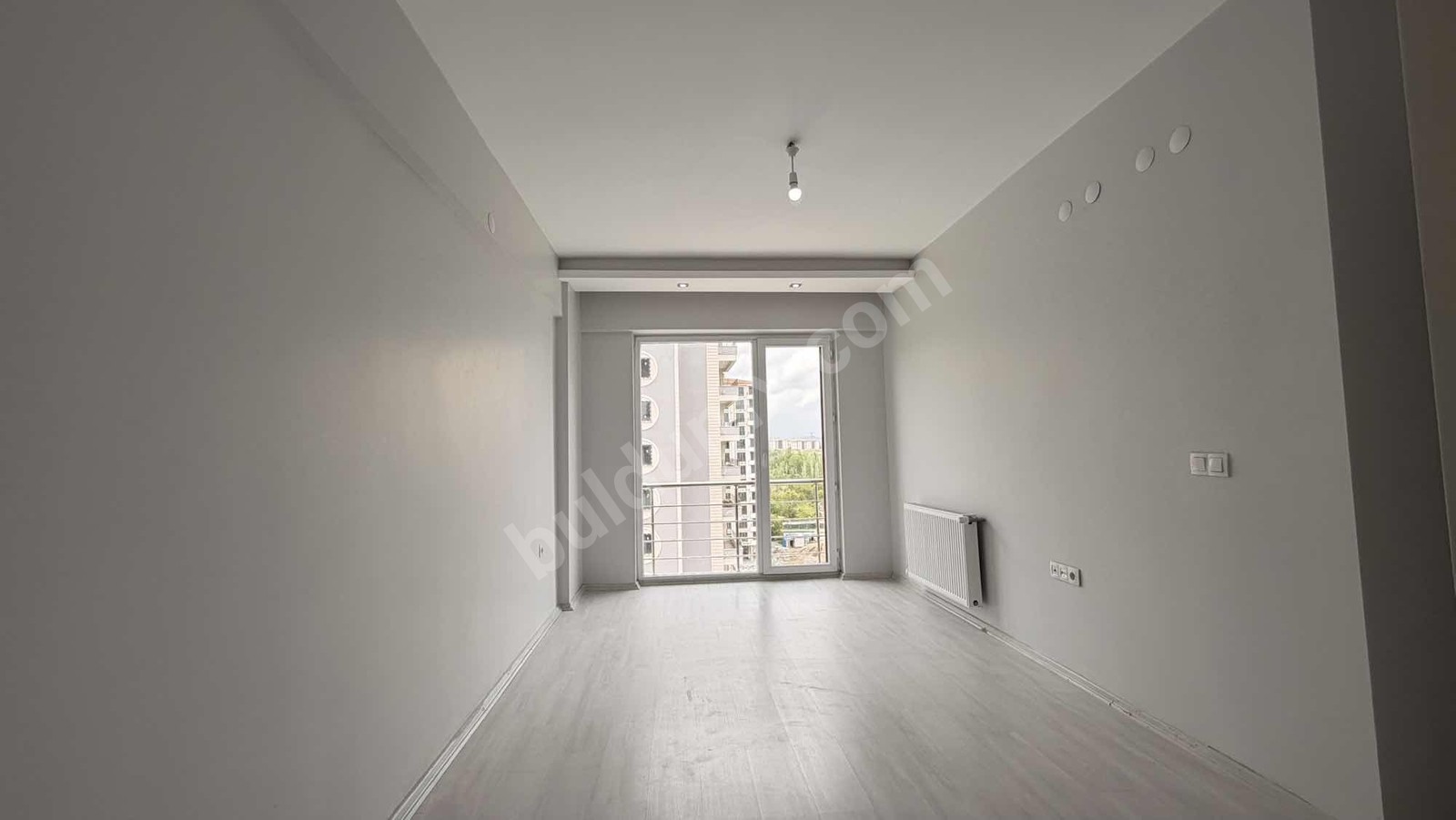 BOSTANBAŞI 35'LİK YOL ÜZERİNDE 4+1 AKILLI EV SİSTEMLİ DAİRE - Fotoğraf 9