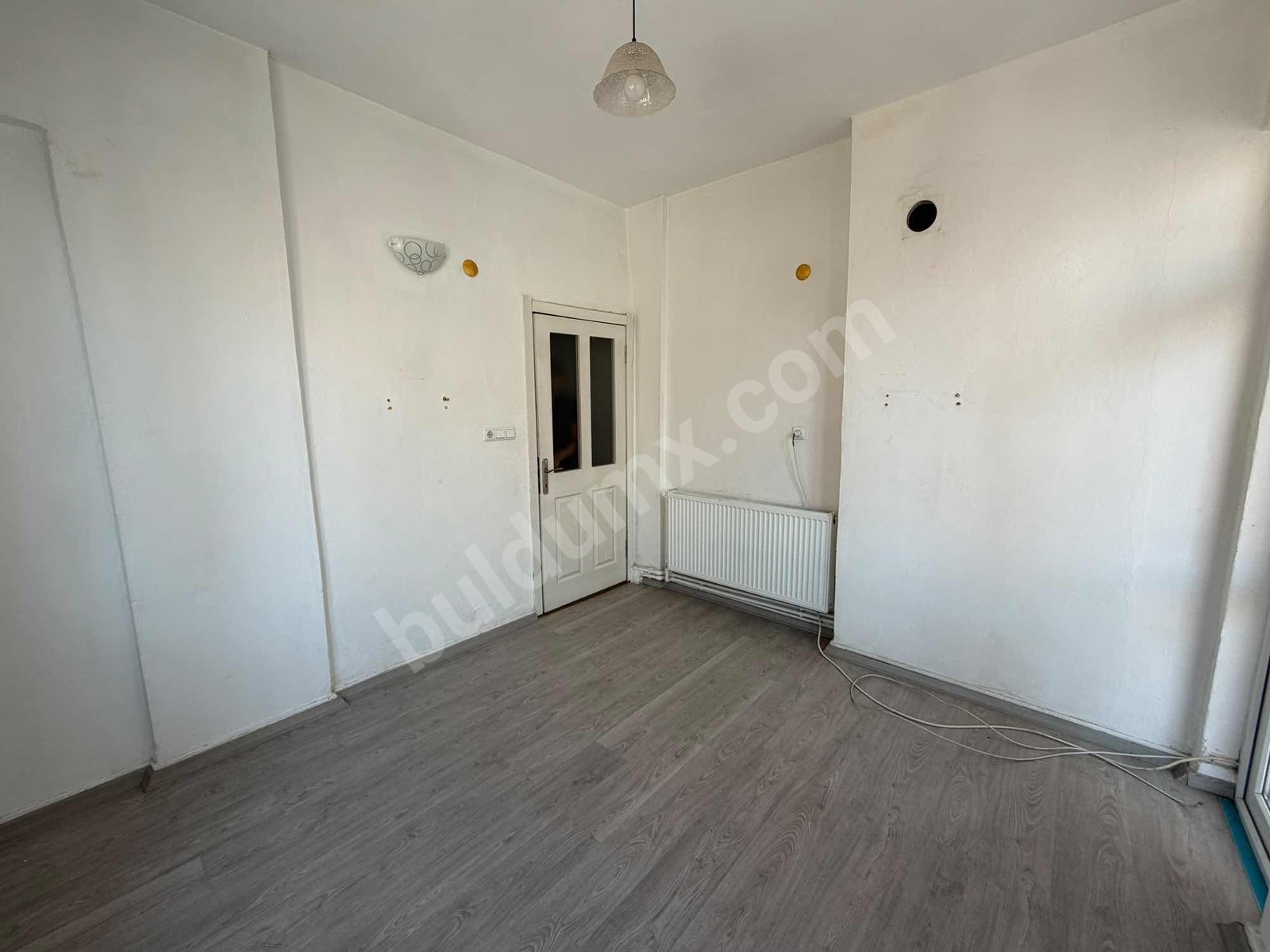 AVM NİN ARKASINDA KİRALIK FULL YAPILI 2+1 DAİRE - Fotoğraf 12