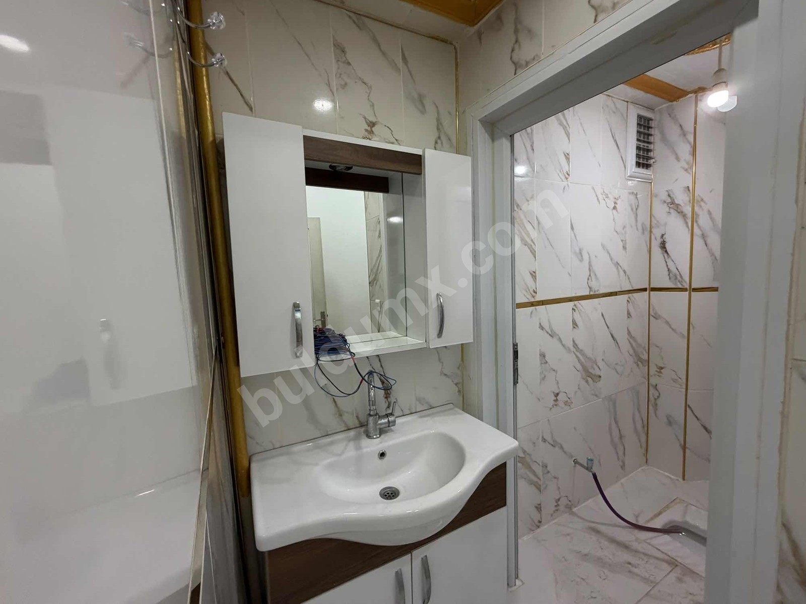 AVM NİN ARKASINDA KİRALIK FULL YAPILI 2+1 DAİRE - Fotoğraf 11