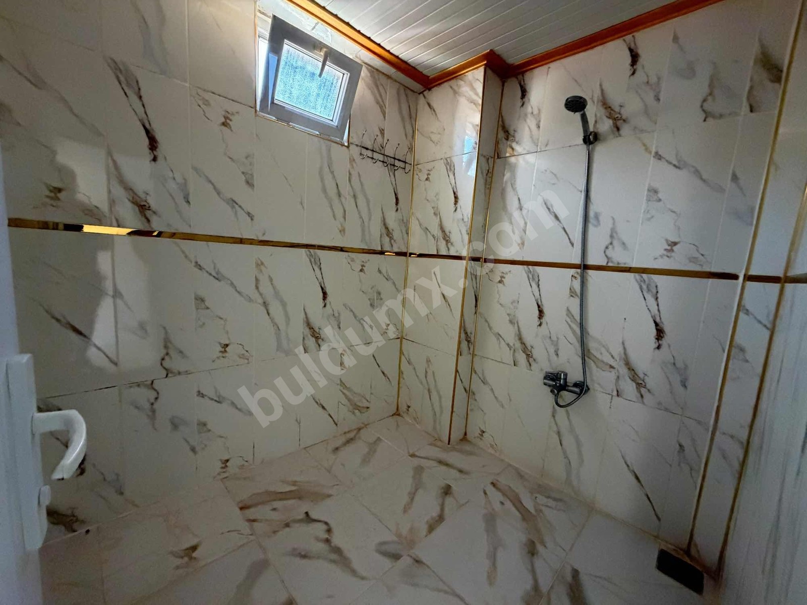 AVM NİN ARKASINDA KİRALIK FULL YAPILI 2+1 DAİRE - Fotoğraf 9