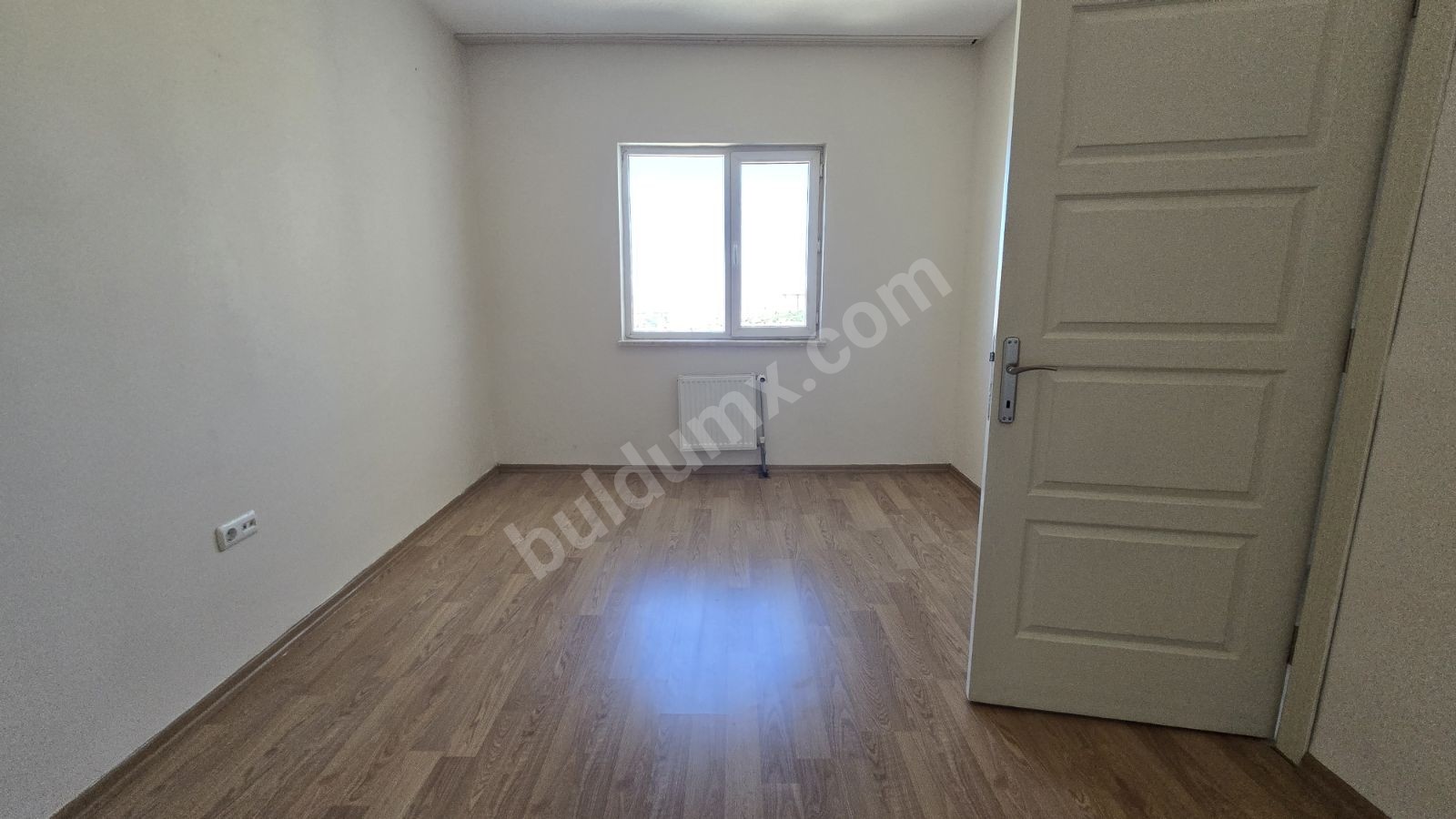 TOKİ DE KİRALIK 3+1 DAİRE - Fotoğraf 3