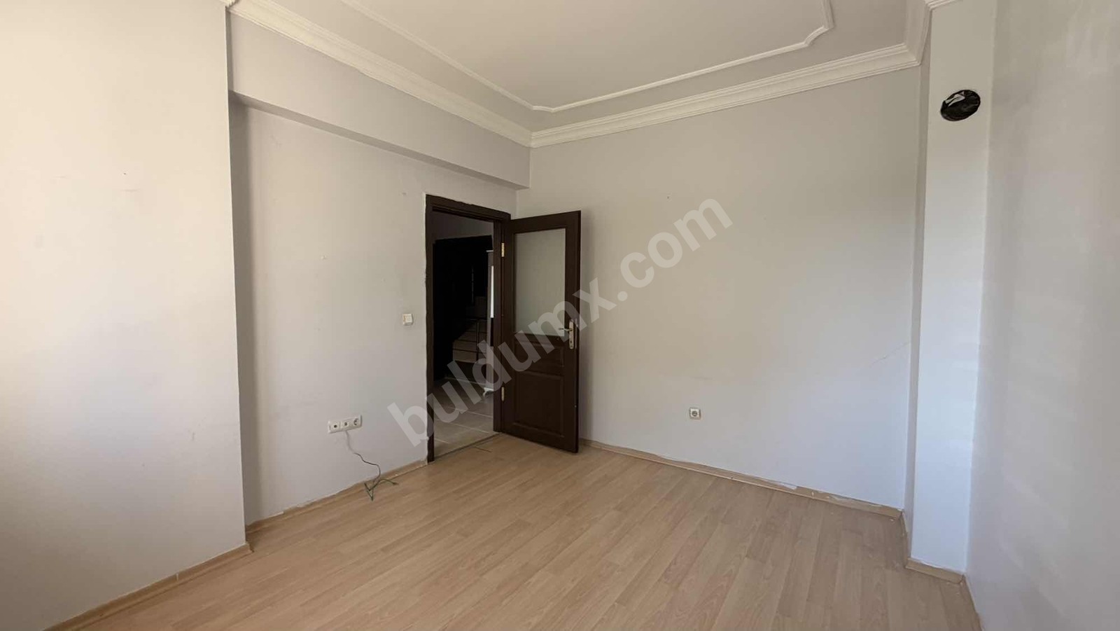 KUBİLAY LİSESİ CİVARINDA KUP'ON 3+1 SATILIK DAİRE - Fotoğraf 2