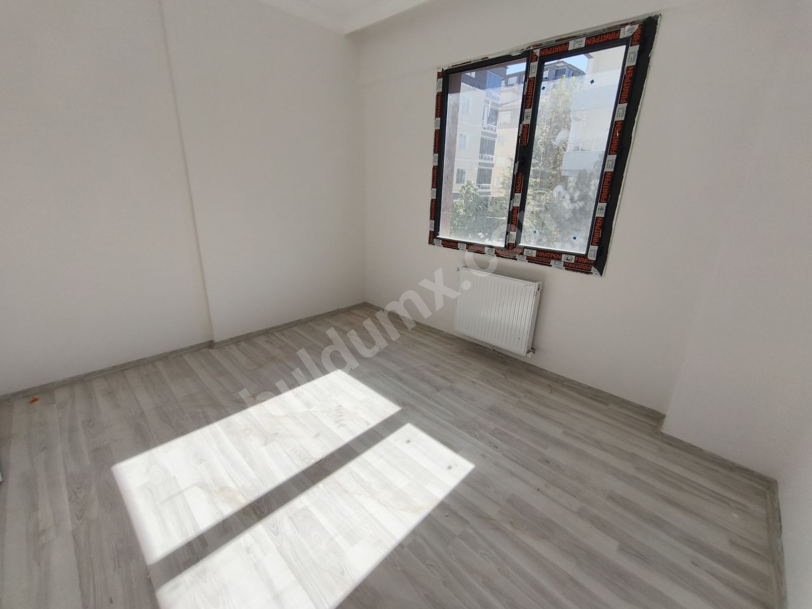 GENÇ GİRİŞİMDEN FAHRİKAYAHAN ANA CADDE'DE SATILIK SIFIR DAİRE - Fotoğraf 1