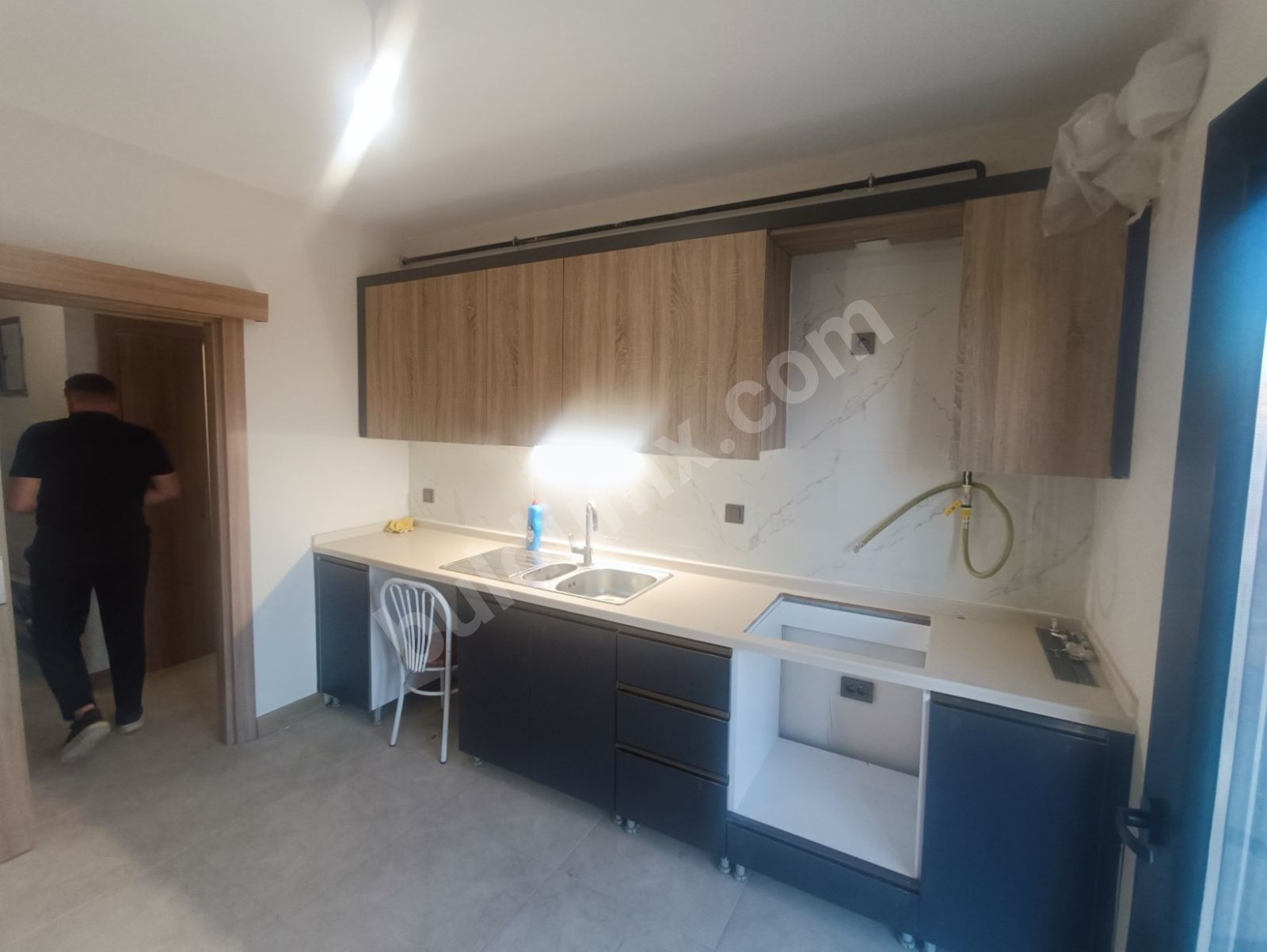 GENÇ GİRİŞİMDEN İKİZCE DE KİRALİK 3+1 DAİRE - Fotoğraf 10