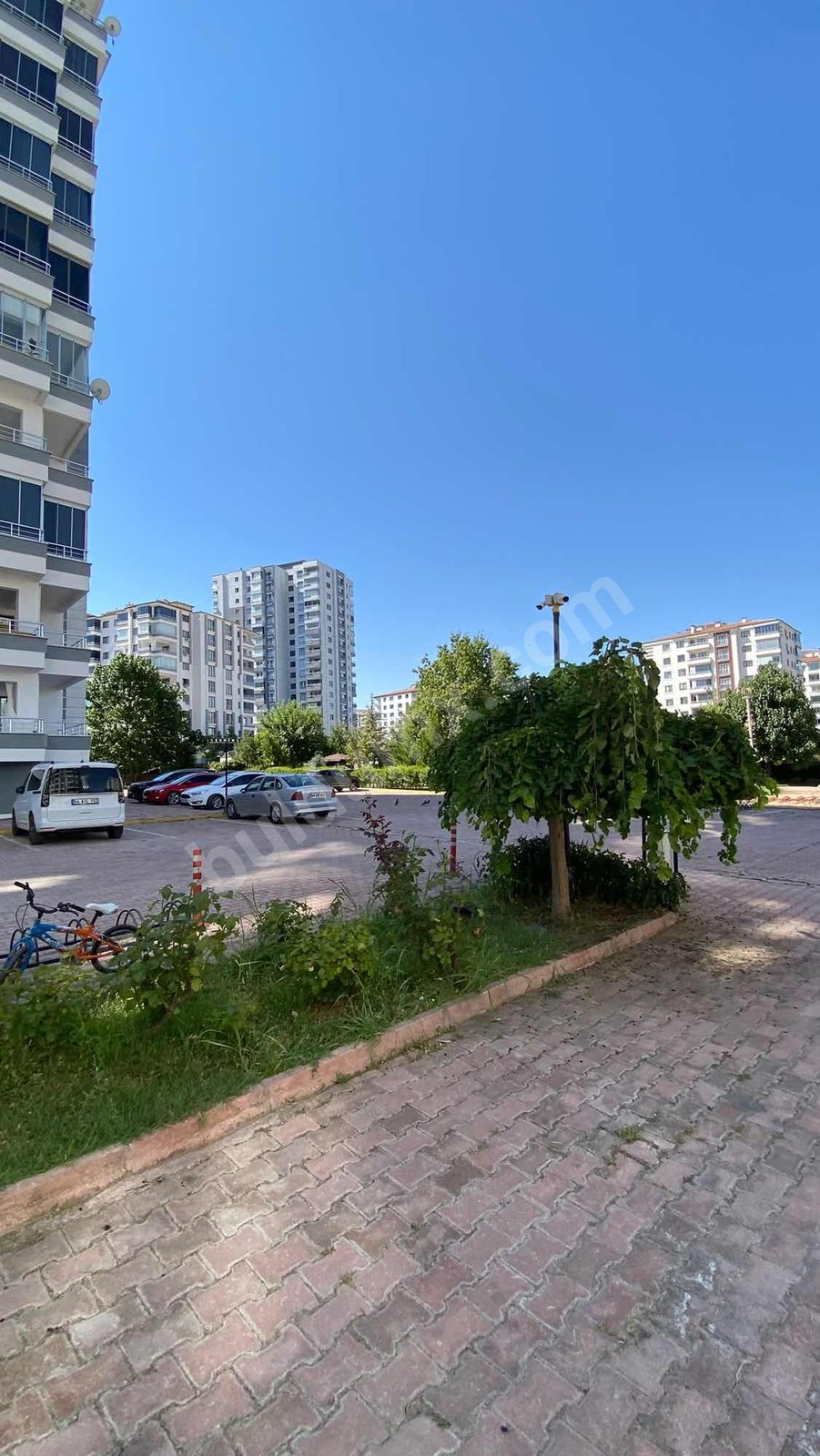 MUHTEŞEM LOKASYONDA SİZİN DAİRENİZ BİZDE - Fotoğraf 3
