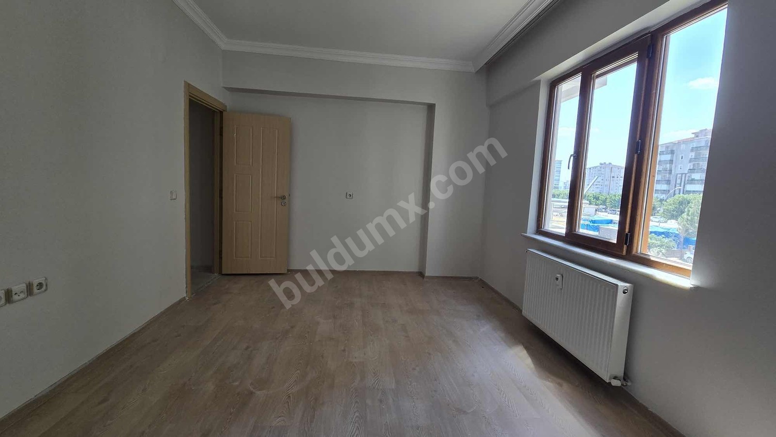 GENÇ GİRİŞİMDEN FAHRİ KAYAHAN ANA CADDE'DE 3+1 GENİŞ FERAH DAİRE - Fotoğraf 8
