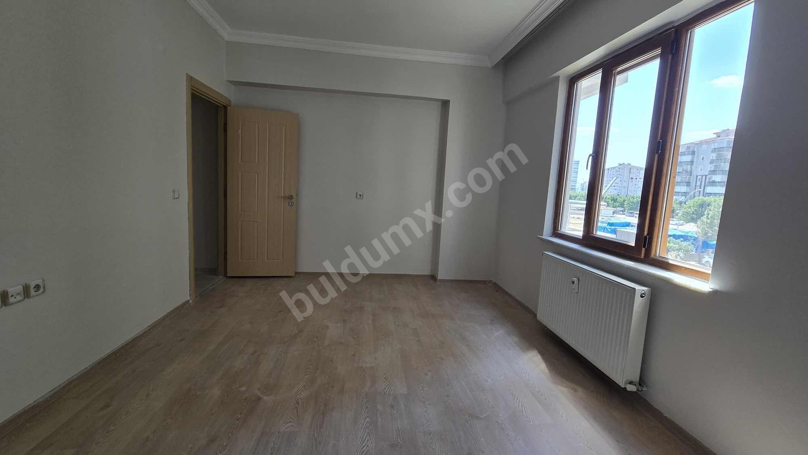 GENÇ GİRİŞİMDEN FAHRİ KAYAHAN ANA CADDE'DE 3+1 GENİŞ FERAH DAİRE - Fotoğraf 11