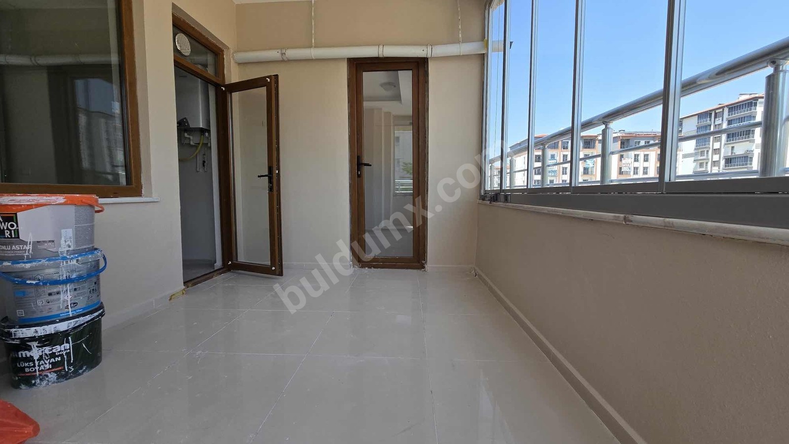 GENÇ GİRİŞİMDEN FAHRİ KAYAHAN ANA CADDE'DE 3+1 GENİŞ FERAH DAİRE - Fotoğraf 3
