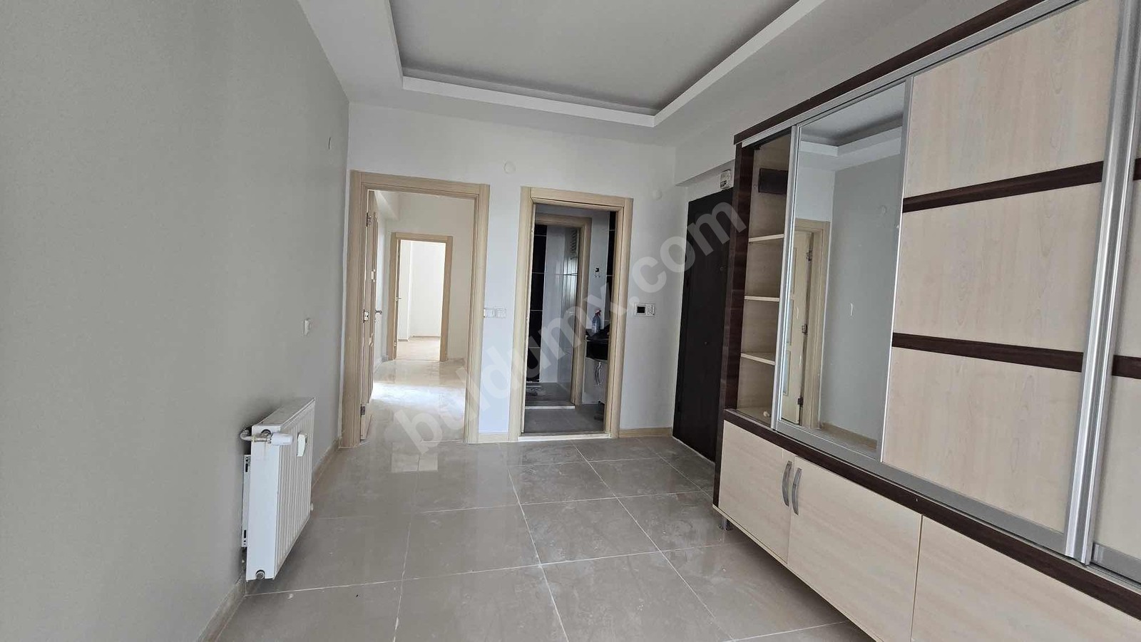 GENÇ GİRİŞİMDEN FAHRİ KAYAHAN ANA CADDE'DE 3+1 GENİŞ FERAH DAİRE - Fotoğraf 9