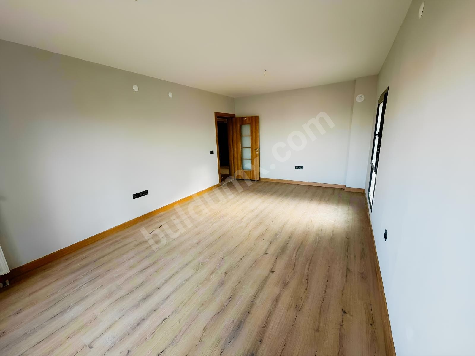 ÇAMURLU AKOĞUZ TOKİLERDE KİRALIK 3+1 DAİRE - Fotoğraf 5