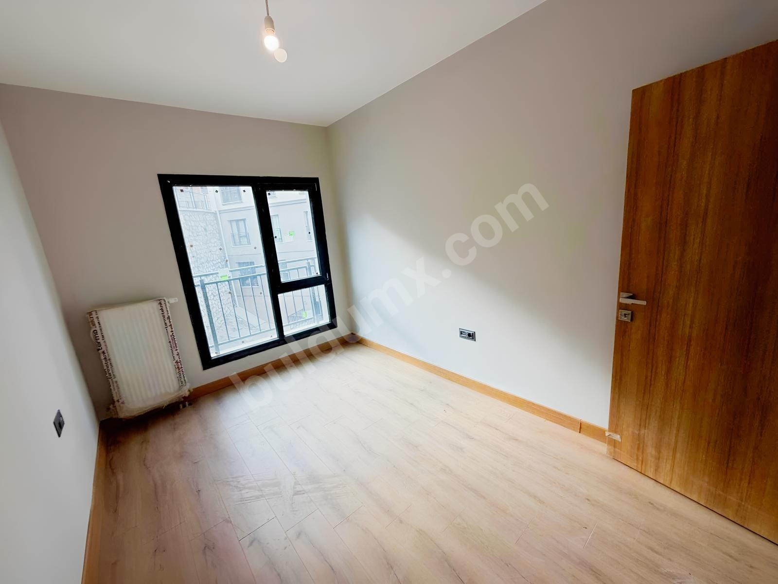 ÇAMURLU AKOĞUZ TOKİLERDE KİRALIK 3+1 DAİRE - Fotoğraf 7