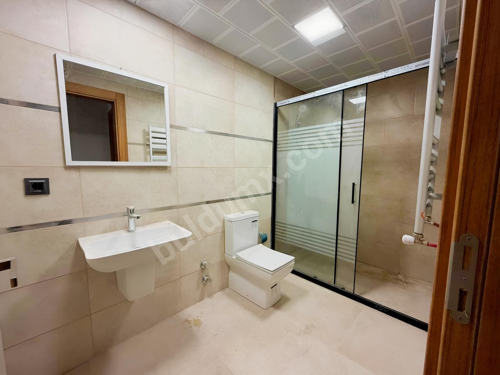 ÇAMURLU AKOĞUZ TOKİLERDE KİRALIK 3+1 DAİRE - Fotoğraf 8