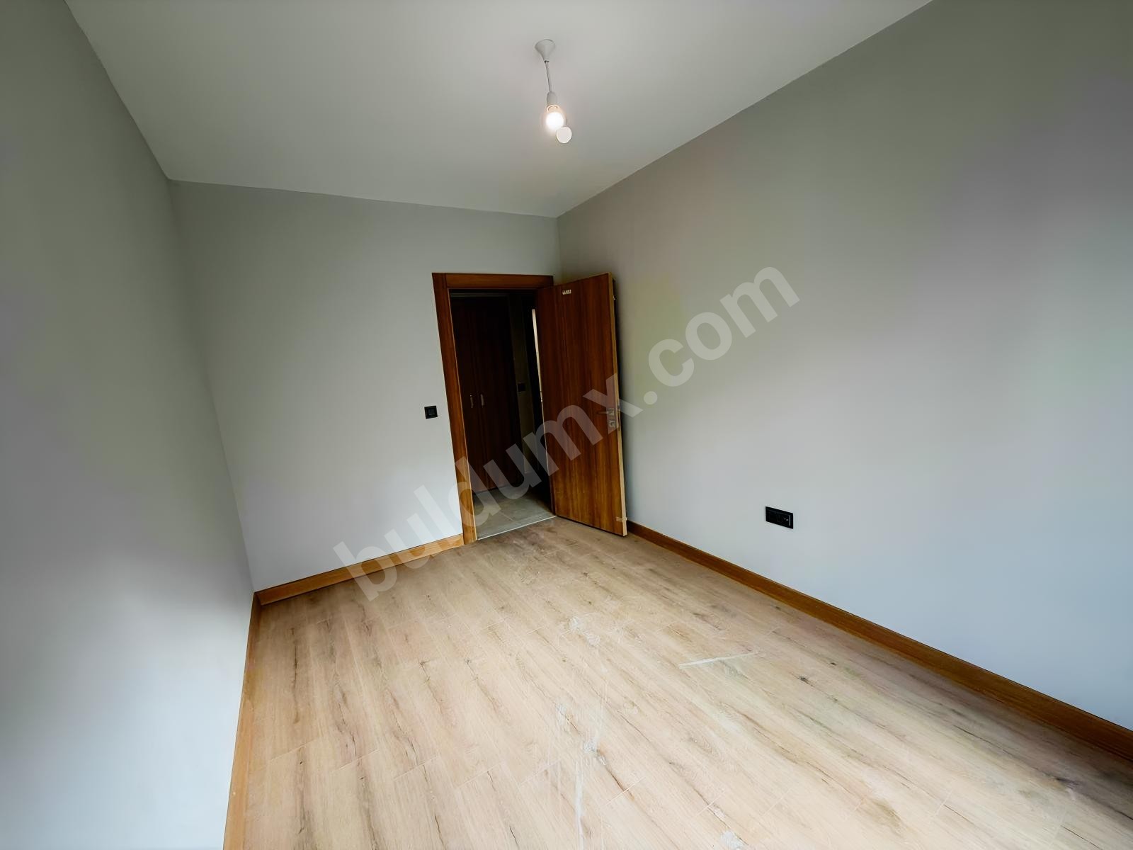 ÇAMURLU AKOĞUZ TOKİLERDE KİRALIK 3+1 DAİRE - Fotoğraf 12