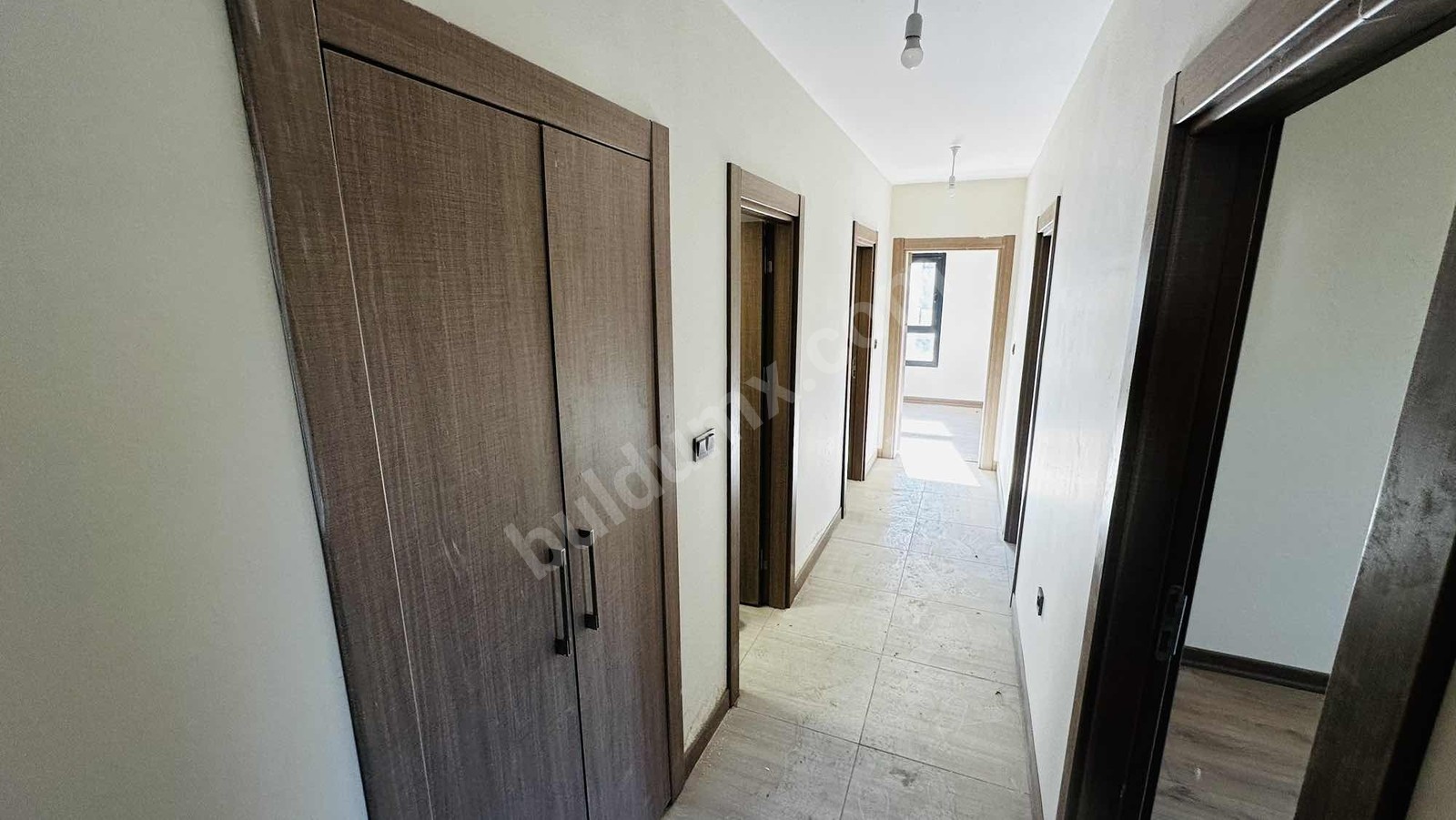 BENTBAŞI MAH.YENİ TOKİLERDE ANA CADDE ÜSTÜ ARAKAT 3+1 DAİRE - Fotoğraf 6