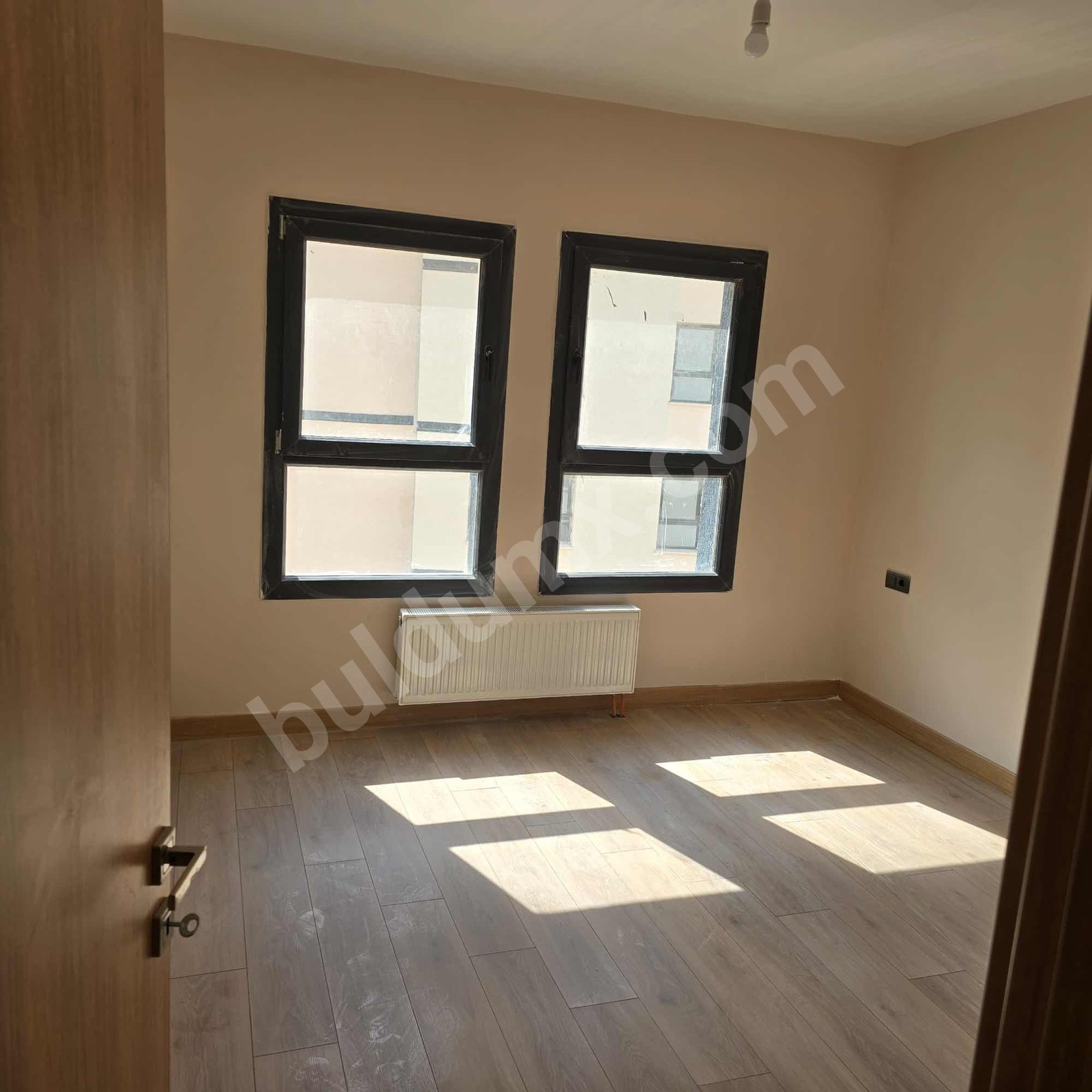 BAHÇEBAŞI 11.ETAP 3.KAT 3+1 KİRALIK HAZIR DAİRE - Fotoğraf 1