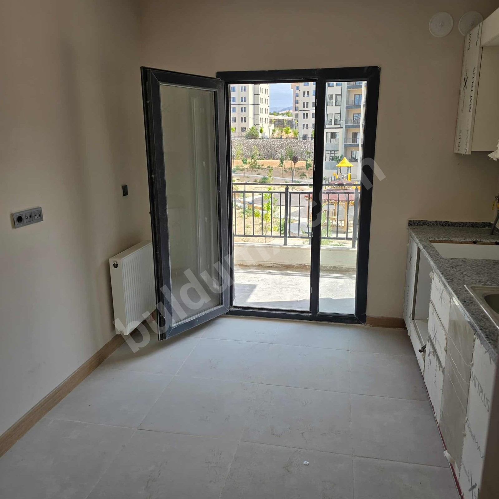 BAHÇEBAŞI 11.ETAP 3.KAT 3+1 KİRALIK HAZIR DAİRE - Fotoğraf 11